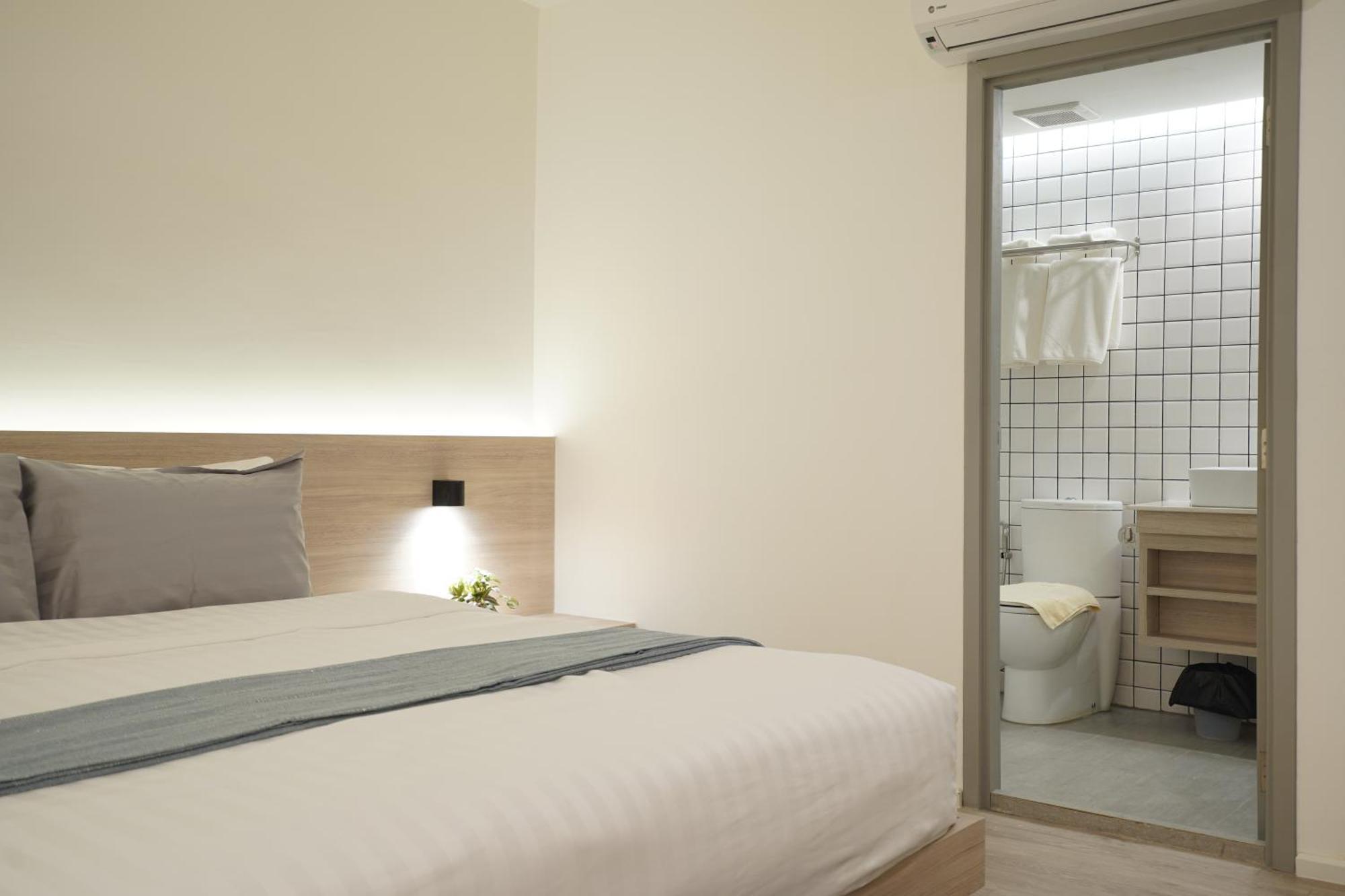 E11 Hotel - Bts Punnawithi Bangkok Bagian luar foto