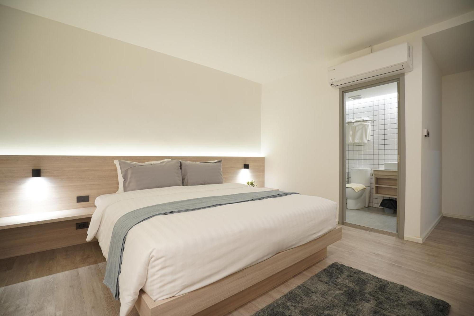 E11 Hotel - Bts Punnawithi Bangkok Bagian luar foto