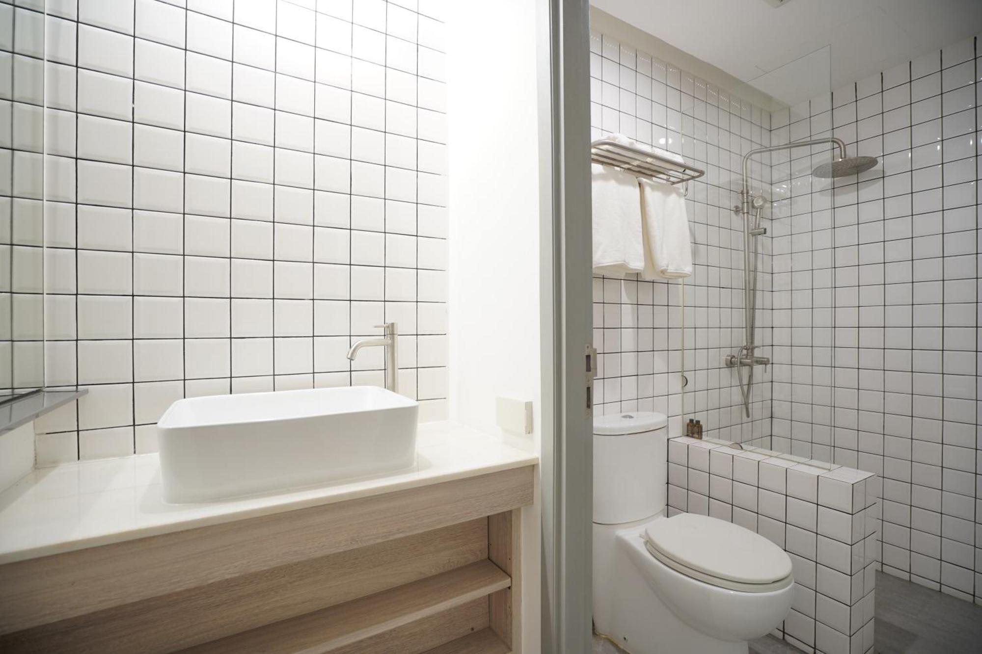 E11 Hotel - Bts Punnawithi Bangkok Bagian luar foto